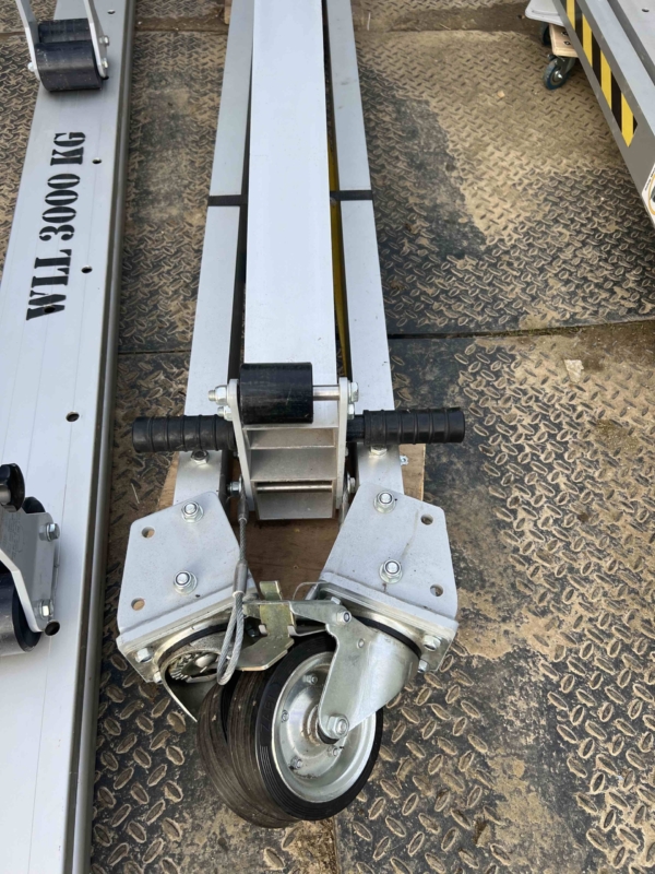 Aluminium Gantry 3000kg  ( Used ) - Image 4