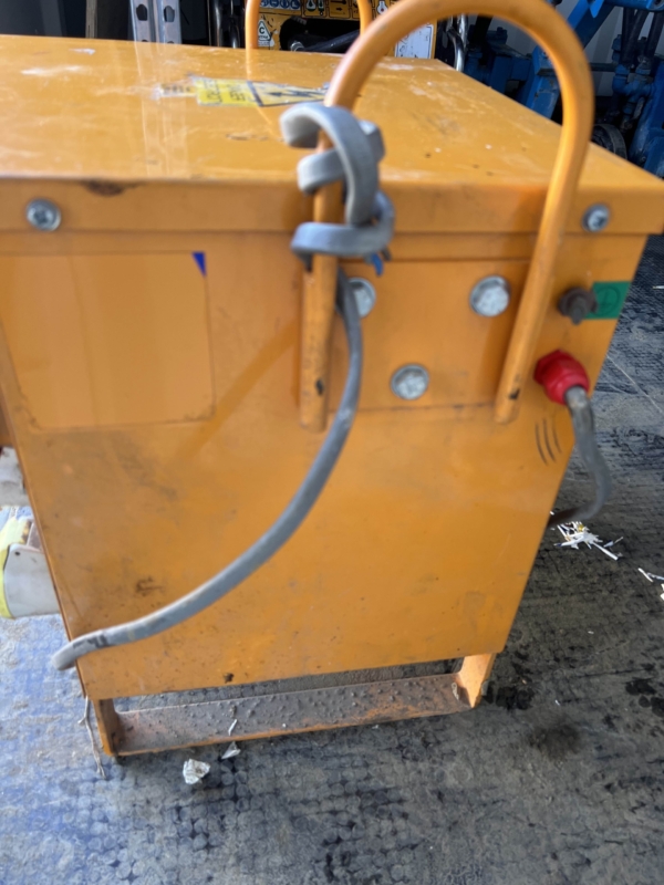 Blakley 110V, 10kVA Site Transformer ( Used ) - Image 4