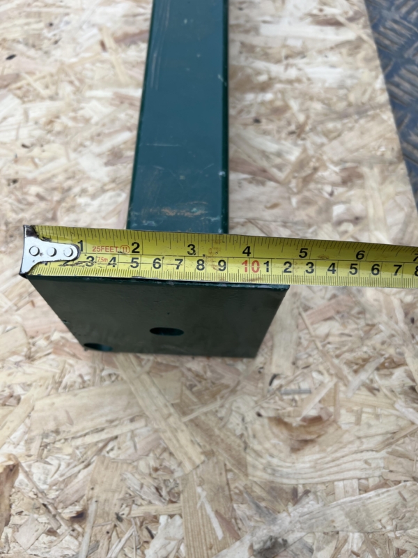 Corner Post 60 x 60mm With Base Plate For 1.8m High Chain Link Fence, Green ( New ) - Image 6